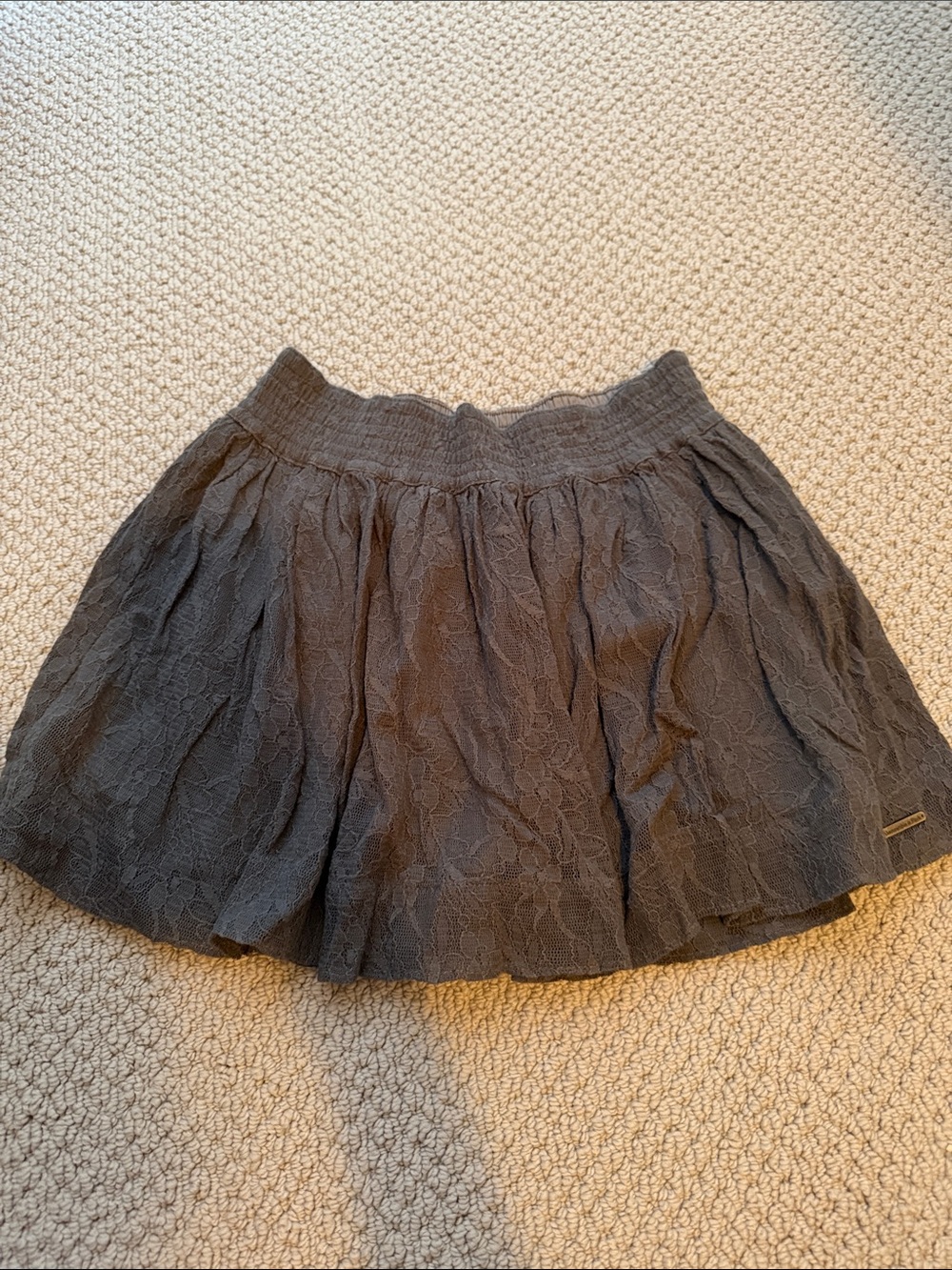 Abercrombie & Fitch Gray Lace Skirt, Women’s S